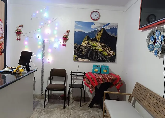 Anais y Nicolas Hostel